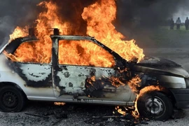 9 nguyên nhân khiến ô tô bốc cháy, có hay không lỗi của nhà sản xuất?