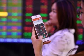 Chứng khoán lao dốc gần 40 điểm