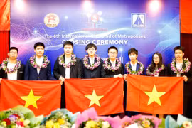 Học sinh Hà Nội giành huy chương Vàng Olympic quốc tế các thành phố lớn