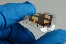 Kỹ thuật đơn giản, hiệu quả chế tạo màng mỏng pin mặt trời perovskite