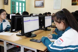 Thi THPT trên máy tính dự kiến từ năm 2021