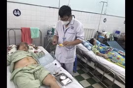 Đau bụng âm ỉ vì mắc khối u nhầy ruột thừa hiếm gặp