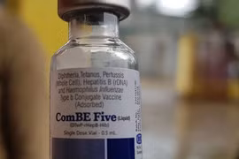 Bộ Y tế họp khẩn cả nước về xử lý phản ứng sau tiêm chủng