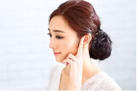 Ù tai, nghe tiếng xẹt xẹt trong tai có nguy hiểm không?