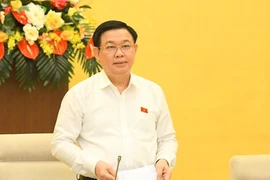 Quốc hội khoá XV lần đầu tiên tổ chức toạ đàm về kinh tế-xã hội