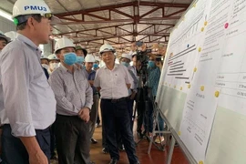 Sửa chữa mặt cầu Thăng Long: Tại sao lại chọn nhà thầu đã thất bại năm 2009?