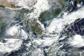 Bão số 6 diễn biến thất thường, lên phương án sơ tán người dân