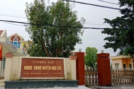 Phó Chủ tịch huyện bị bắt quả tang đang đánh bạc tại trụ sở ủy ban