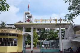 Đấu thầu y tế tại Nam Định: Công ty CP thiết bị Dược phẩm và Dịch vụ Y tế Nam Định không có đối thủ