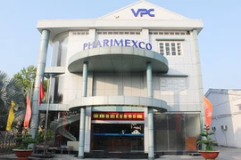 Ảm đạm doanh thu, Dược Cửu Long lãi nhờ tiền gửi ngân hàng