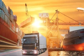 Xuất nhập khẩu vượt mốc 500 tỷ USD, tốc độ chậm lại trong nửa đầu tháng 10