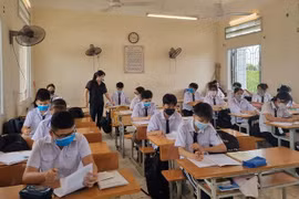 Hơn 23 nghìn học sinh lớp 12 Hải Phòng trở lại trường ôn tập