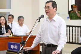 Cựu bộ trưởng Vũ Huy Hoàng xin đổi tội danh