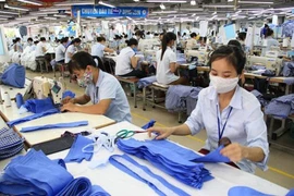 Ngành may: 50.000 công nhân tạm nghỉ, thiệt hại 1.000 tỷ đồng