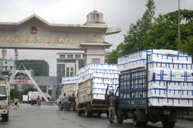 Lùi hạn mở cửa khẩu tới cuối tháng 2: Khẩn trương điều tiết sản xuất