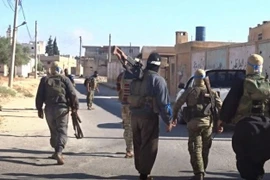 Các tay súng nổi dậy Daraa tấn công hỏa lực khiêu khích quân đội Syria