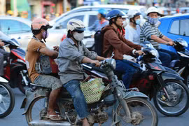 Dự thảo Luật Giao thông đường bộ (sửa đổi): Đề xuất kiểm tra định kỳ khí thải xe máy