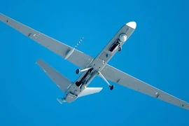 Video: Nga sử dụng hệ thống chỉ thị mục tiêu laser trên UAV tiêu diệt thánh chiến