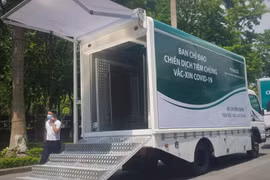 Tiếp nhận 126 ôtô chuyên dùng phục vụ chiến dịch tiêm vaccine Covid-19