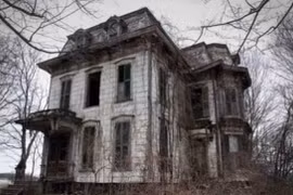 Ngôi nhà bị bỏ quên