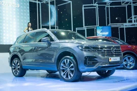 Đề xuất xử phạt, tiêu hủy xe Volkswagen gần 4 tỷ có 'đường lưỡi bò'