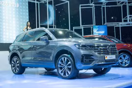 Đề xuất xử phạt, tiêu hủy xe Volkswagen gần 4 tỷ có 'đường lưỡi bò'