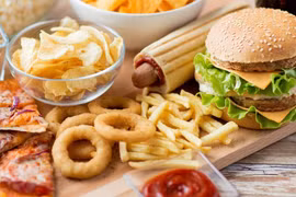 Đồ ăn nhanh tăng bệnh lý tuyến giáp