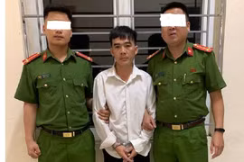 Trương Văn Khanh bị công an bắt giữ sau 6 năm trốn truy nã. Ản﻿h: Công an tỉnh Thanh Hóa.