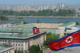 Bình Nhưỡng tuyên bố làm rung chuyển thế giới bằng những vụ thử tên lửa “răn đe” Mỹ