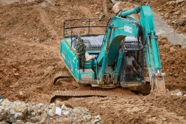 Một ngày của đội cứu hộ công nhân mất tích