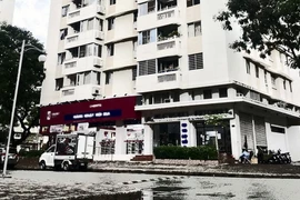 Dân tố bị chiếm nhà, cơ quan tố tụng hành xử trái ngược nhau: Tòa tuyên phạt tội xâm phạm chỗ ở