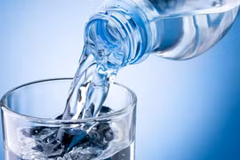 Thiếu nước bệnh nhân COVID-19 sẽ mệt mỏi, lú lẫn