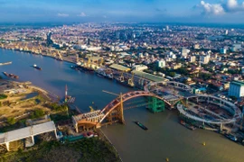 Hải Phòng hợp long cầu Hoàng Văn Thụ