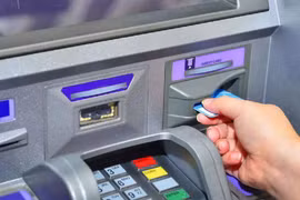 Quy định mới về trả lương qua thẻ ATM từ năm 2021