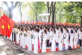 Kiến nghị Chính phủ cho học sinh được nghỉ học đến hết tháng 3