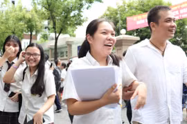 Đề văn Tốt nghiệp THCS TPHCM: “Dịch Covid-19, lắng nghe để yêu thương”