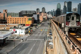 Một tháng Covid-19 'oanh tạc' kinh tế Mỹ