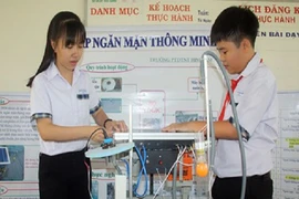 Đập ngăn mặn thông minh