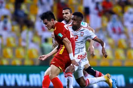 Tiến Linh bị rách cơ háng, không thể đi Nhật Bản