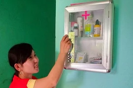 5 loại thuốc cần có trong gia đình mùa mưa lũ