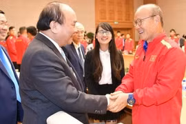 Chủ tịch nước và Chủ tịch Quốc hội chúc mừng đội tuyển Việt Nam