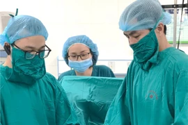  Uống thuốc Nam, u xơ tử cung to như thai đủ tháng