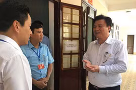 Thứ trưởng GD&ĐT: 'Đề thi THPT quốc gia sẽ mở, vận dụng thực tiễn'