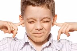 Tiếng ồn ảnh hưởng khả năng ghi nhớ của trẻ 