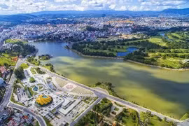 Dự án Khu đô thị đường Nguyễn Hoàng và hồ Vạn Kiếp