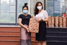 Những phần quà nghĩa tình cho sinh viên xa nhà mùa dịch Covid-19