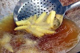 Bạn có biết cách sử dụng dầu ăn an toàn?