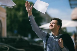 Trào lưu bỏ việc để tận hưởng cuộc đời