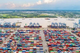 Bộ GTVT: Đề xuất miễn, giảm thu phí cảng biển để hỗ trợ doanh nghiệp