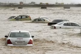 Ô tô bị ngập nước do lũ lụt có được bảo hiểm bồi thường?